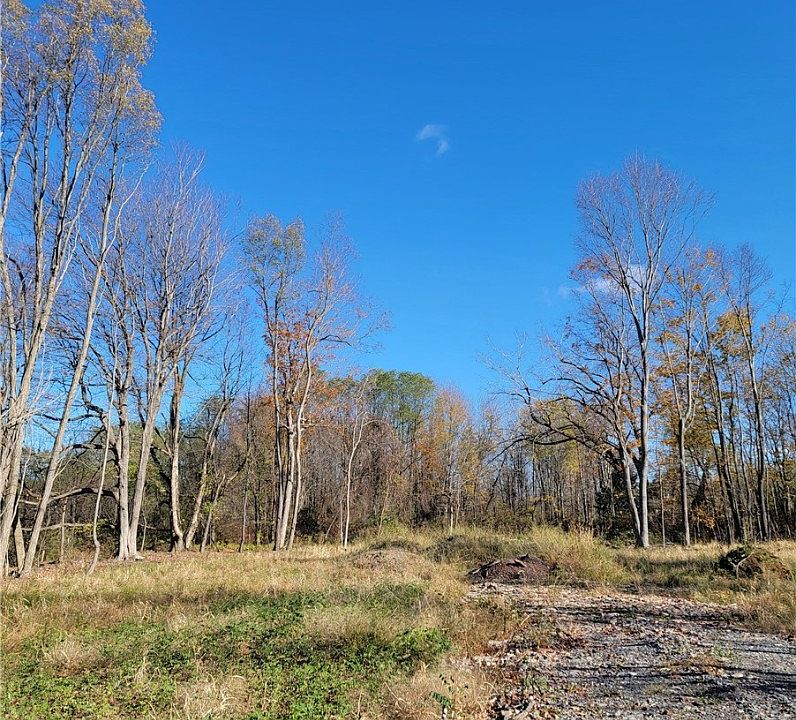 2nd image of 7090 Ontario Center Rd