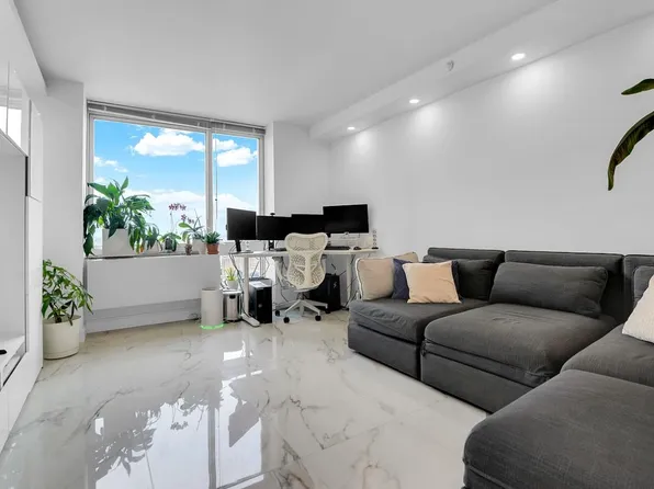 215 East 96th Street image 1 of 9