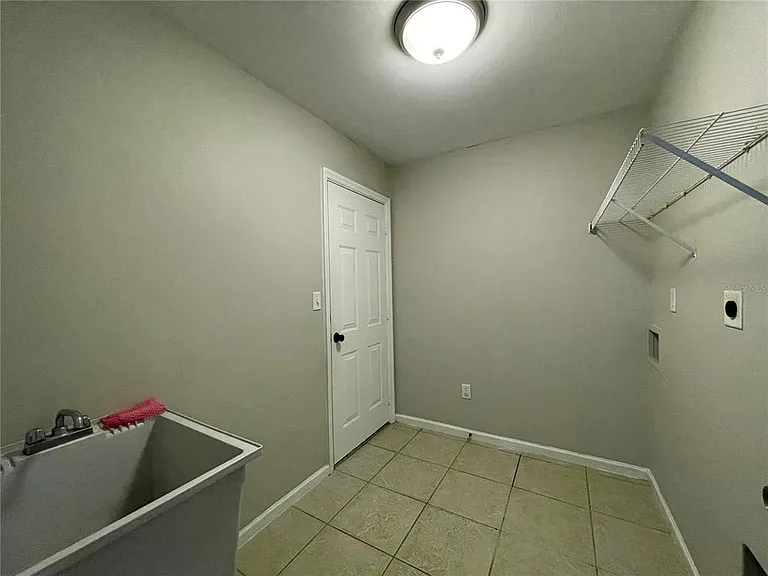 717 NW 233rd Ter — Photo 15