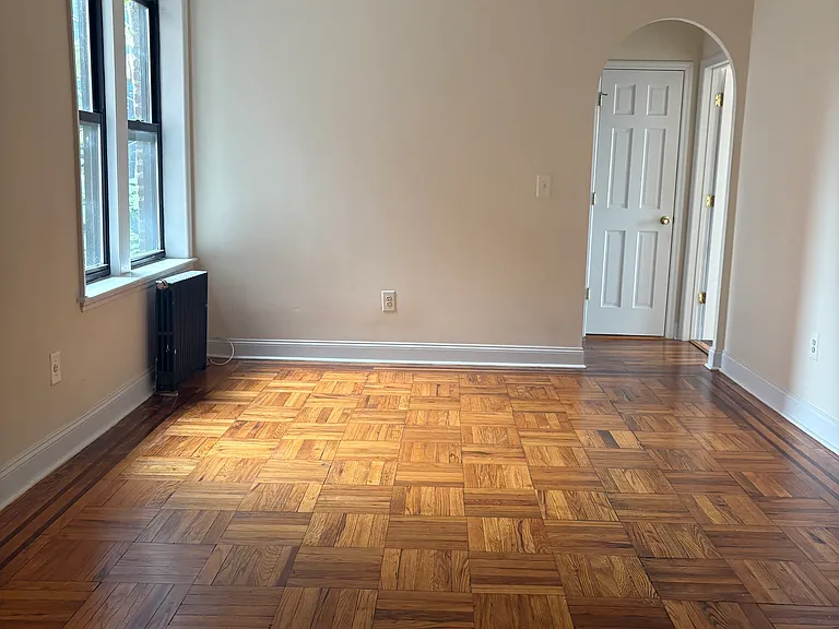 501 W 184th St #5A — Photo 1