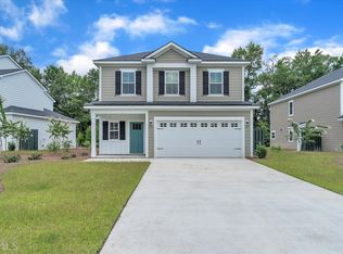 97 Lake Lily Dr, Richmond Hill, GA 31324