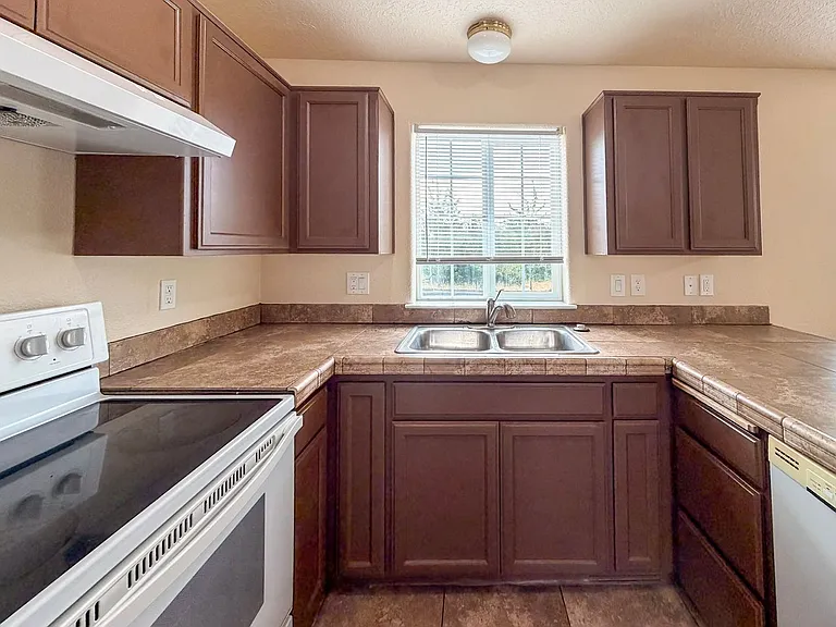 2955 Bastille Ave SE #&-5493 — Photo 6