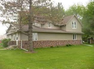 1632 350th St, Gowrie, IA 50543