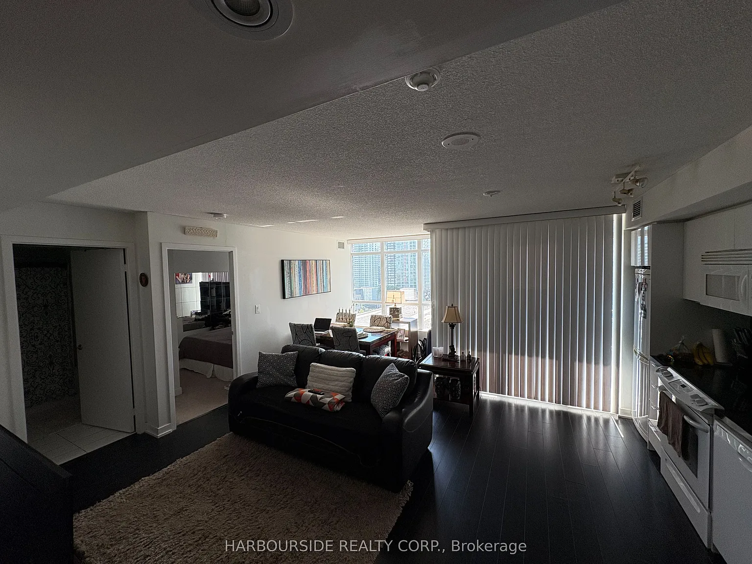 1 bed, $2,300 — Photo 3