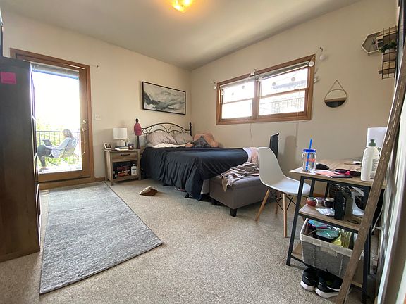4th image of 1513 W Cortez St #2