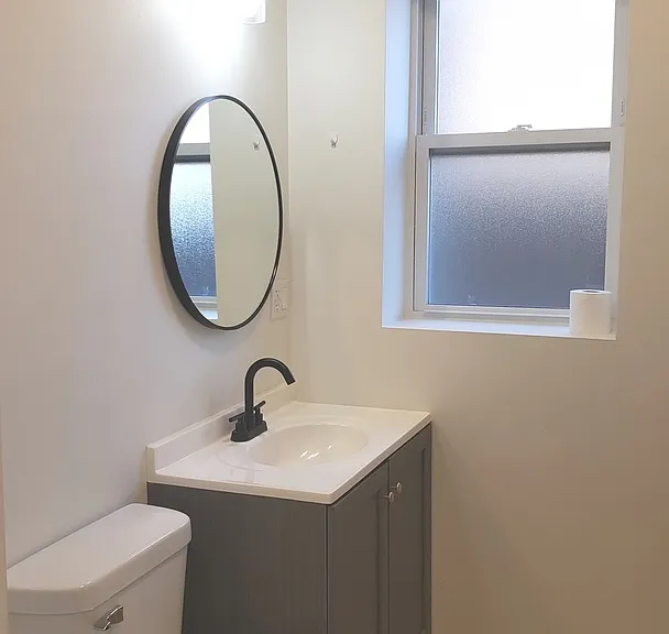 1121 N Mozart St #2 — Photo 5