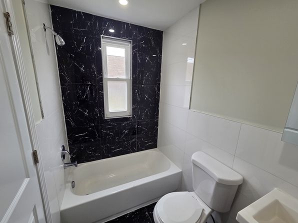 724 S 18th St Floor 3