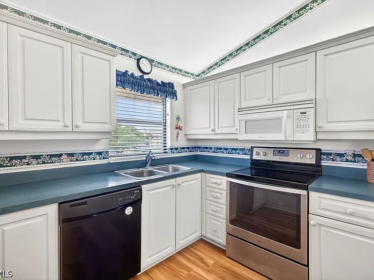 13276 White Marsh Ln #39 — Photo 8