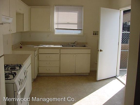 2nd image of 11632 Gem St