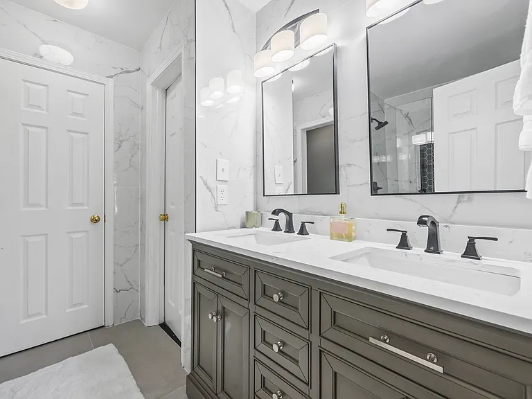 6110 Brookechase Ln — Photo 18