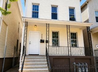 504 Bond St, Elizabeth City, NJ 07206