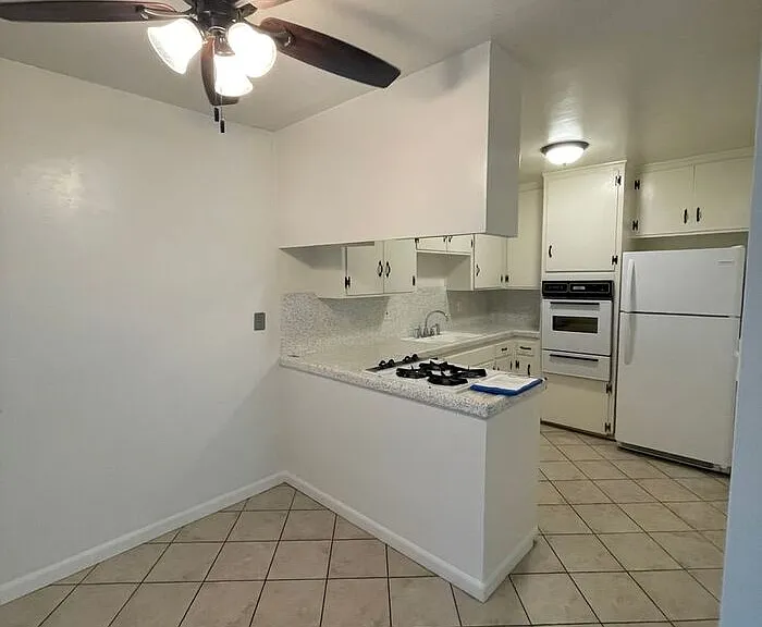 4453 Rosebud Ln #C — Photo 6