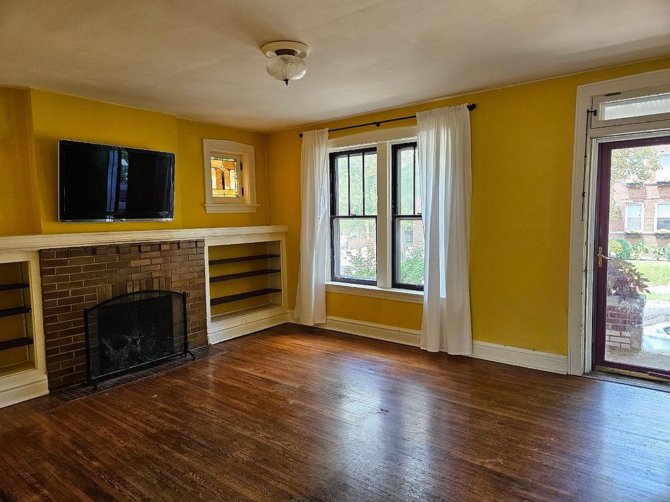 1st image of 3888 Connecticut St