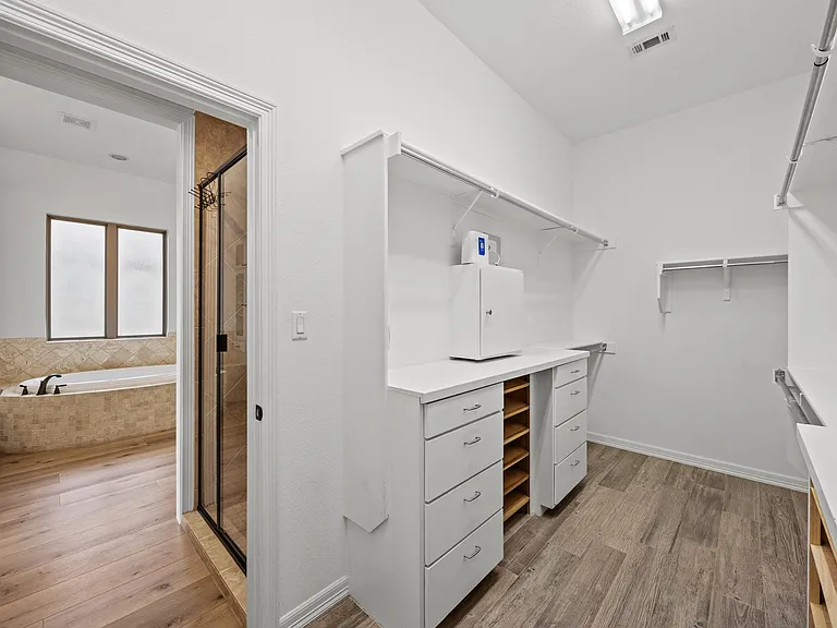 366 Mirafield Ln — Photo 28