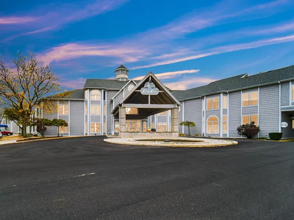 319 E Jefferson St #145, Culver, IN 46511