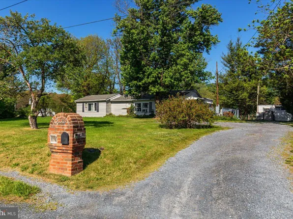 500 S Hayfield Rd, Winchester, VA 22602
