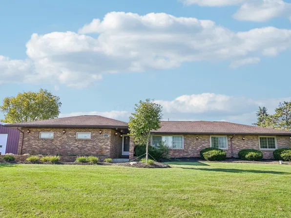8379 London Groveport Rd, Grove City, OH 43123