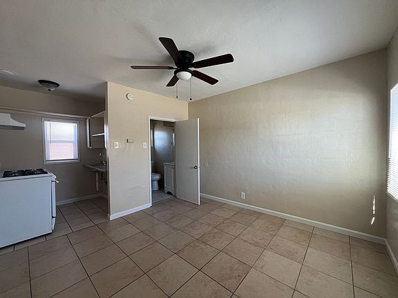5th image of 1101 W Main St #2