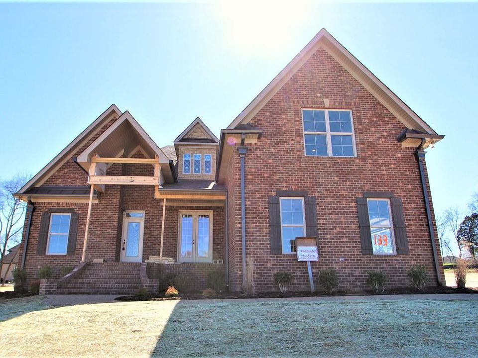 1st image of 509 Carriage Ln #133