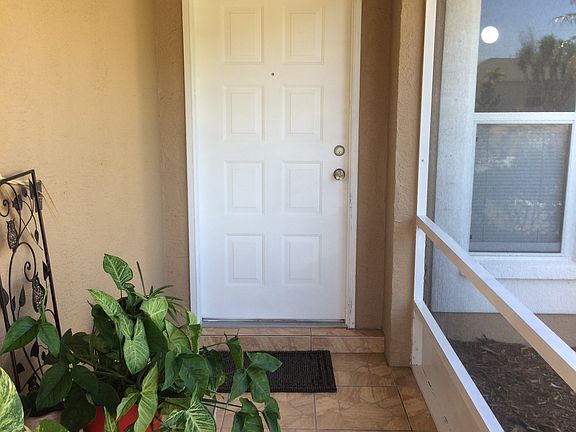 3rd image of 231 SE 15th St