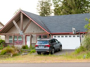 1555 N 4th Ave, Rockaway Beach, OR 97136