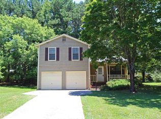 530 Sherwood Oaks Rd, Stone Mountain, GA 30087