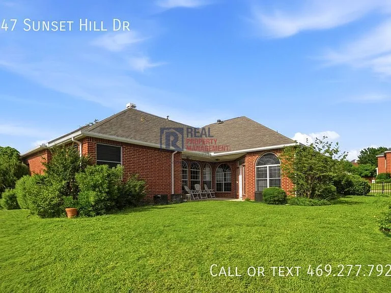 947 Sunset Hill Dr — Photo 45