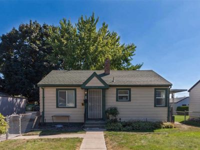 2208 E Glass Ave, Spokane, WA, 99207