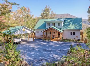 557 Walnut Grove Ln, Tiger, GA 30576