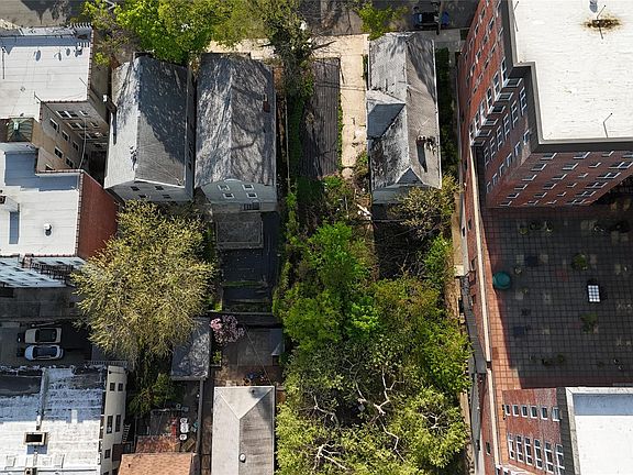 3rd image of daniel low Terrace