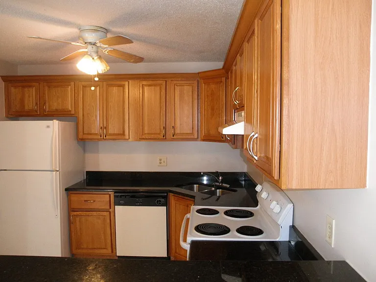 4962 Cherry Rd — Photo 9