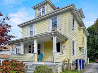 19 Fowler Ct, New London, CT 06320