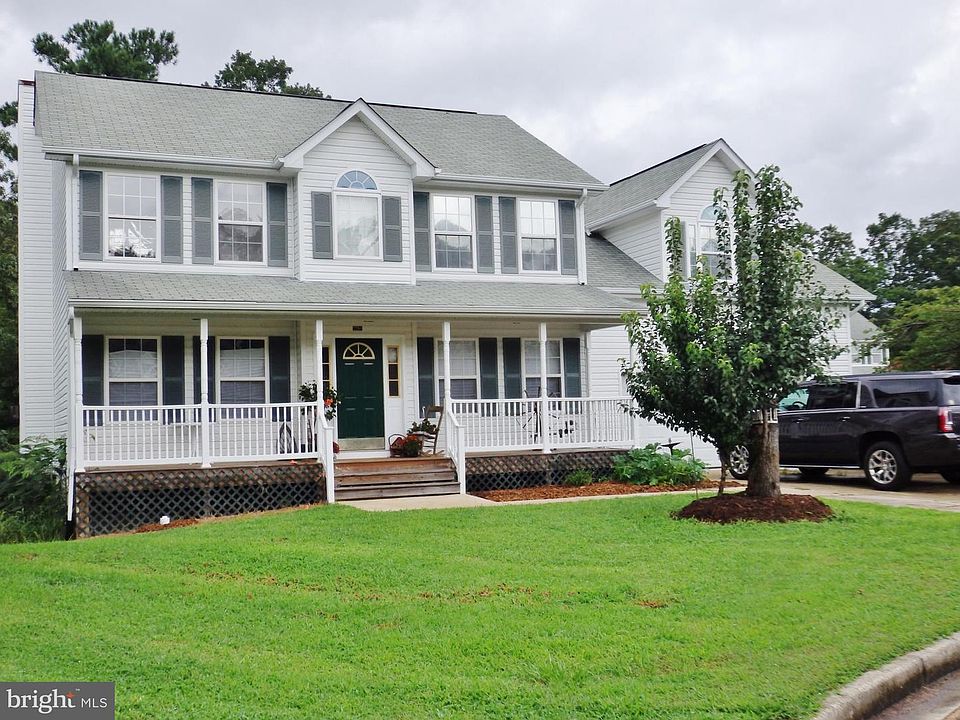 1st image of 22181 Oriole Dr