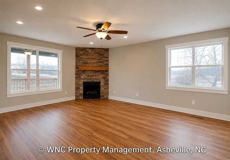 23 Chambers Dr — Photo 5