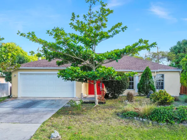 938 SW Mccracken Avenue, Port St Lucie, FL 34953