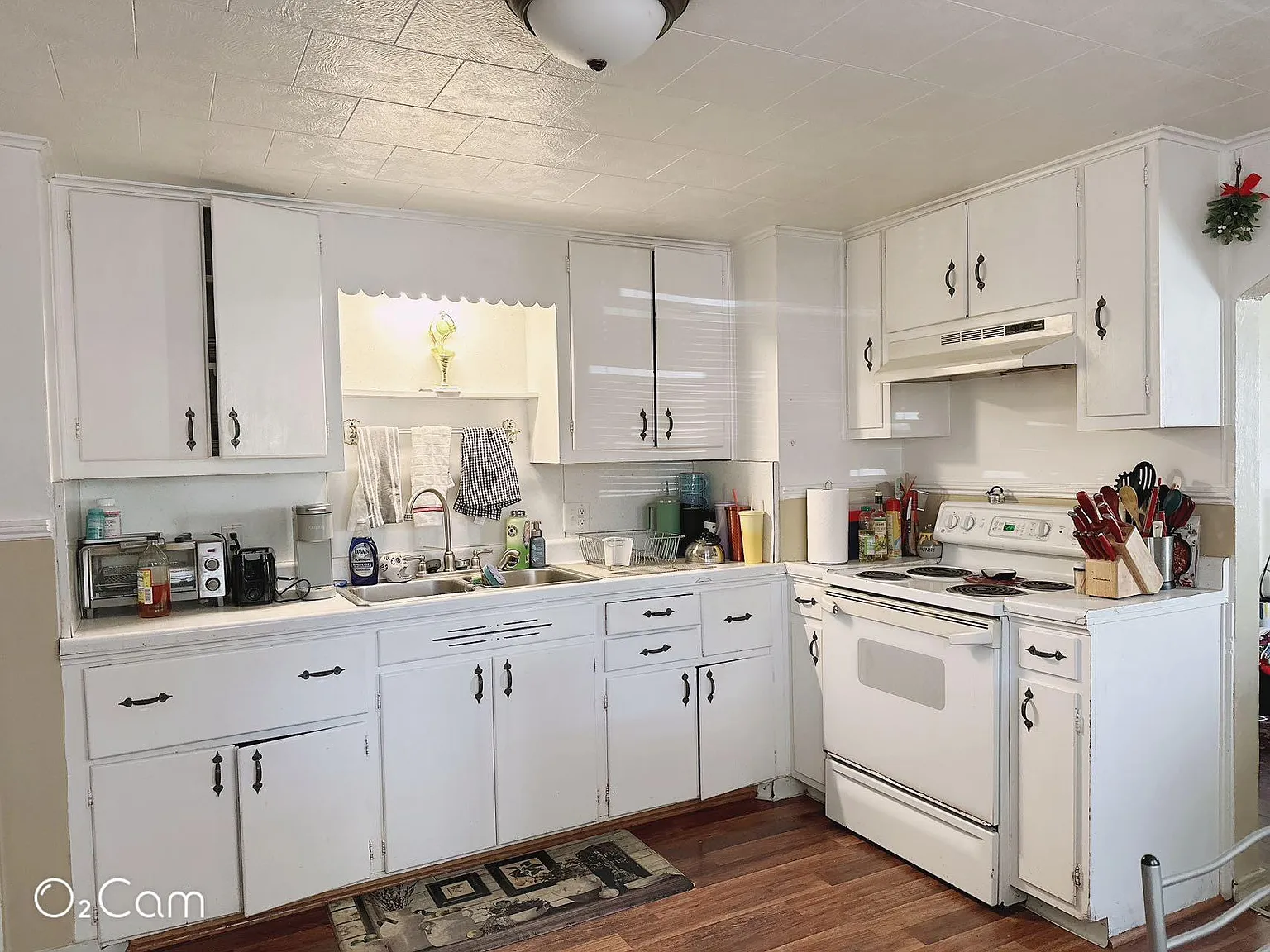 4 bed, 1412 sqft, $1,440 — Photo 2