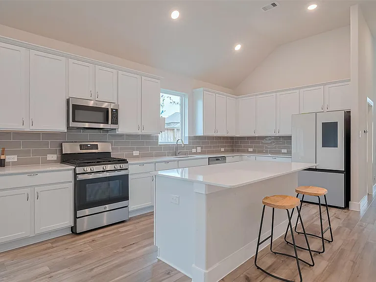 200 Catalina Cove Dr — Photo 20