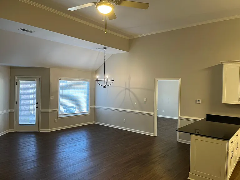 Bears Paw Cir — Photo 3