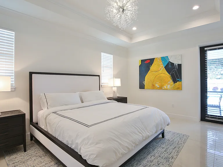 1115 Mallorca Dr — Photo 14
