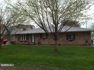 502 South Ctr, Lena, IL 61048