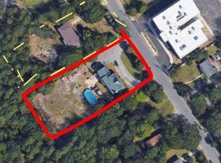1464 E Spruce St, Lakewood, NJ 08701