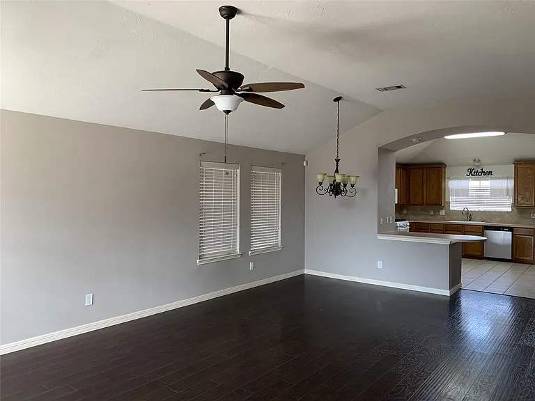21506 Misty Isle Ct — Photo 6
