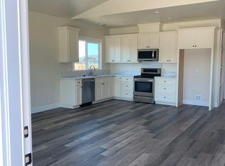 257 Jonquil Ln, Hollister, CA
