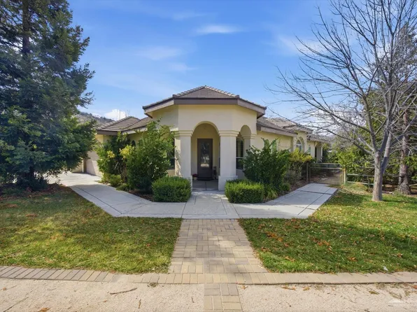 17751 Arlington Pl, Tehachapi, CA 93561