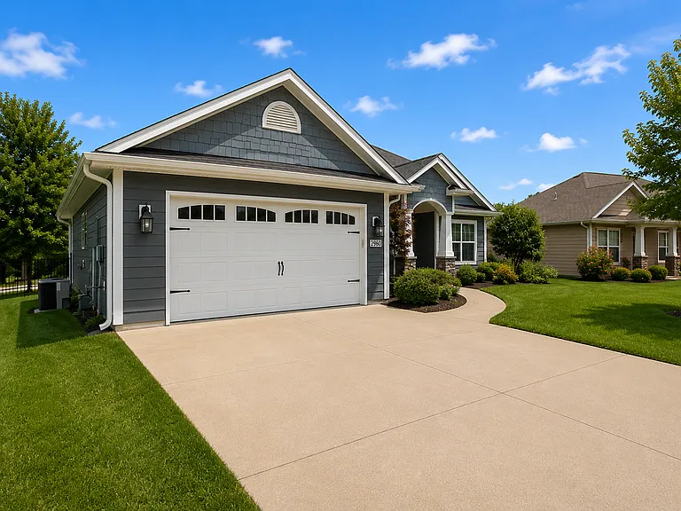 7504 Wellford Ct — Photo 32