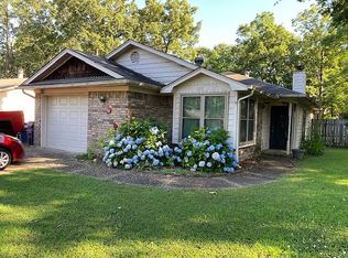 108 Rolling Oaks Dr, Maumelle, AR 72113