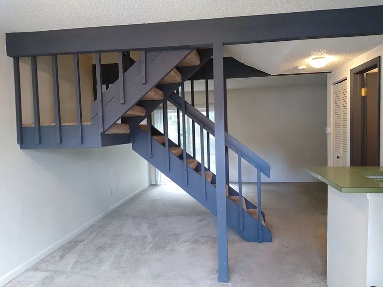 1705 Heatheridge Rd #B101 — Photo 10