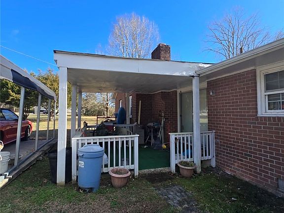 2nd image of 16023 Flatfoot Rd