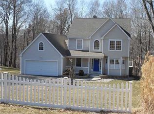 65 Falls Landing Rd, Deep River, CT 06417