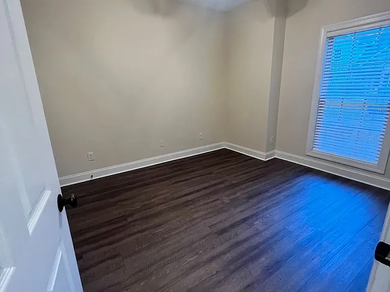 1630 Academy Dr #109 — Photo 13